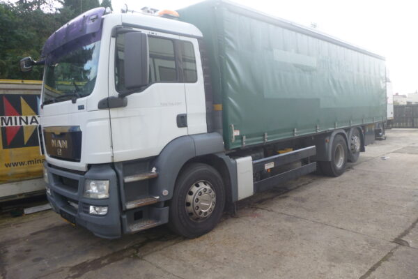 TGS 26.400 BURTO FIRANKA Bj.2010 003